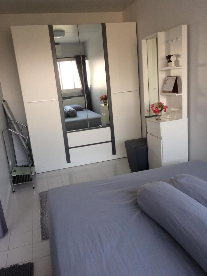 T11 Popula Condo By Prathomlerk Pakkret Kültér fotó